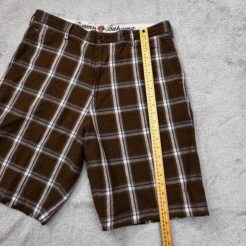 Tommy‎ Bahama Shorts Men's Size 38 (36in. x 10in. Actual Size) Brown Plaid